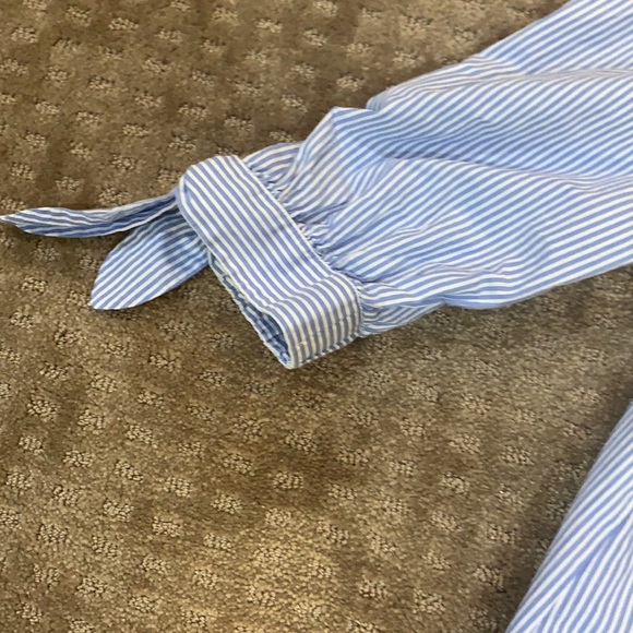 NWT Loft top - Picture 2 of 5